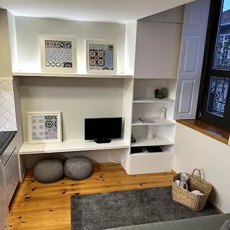 Almada One Apartment