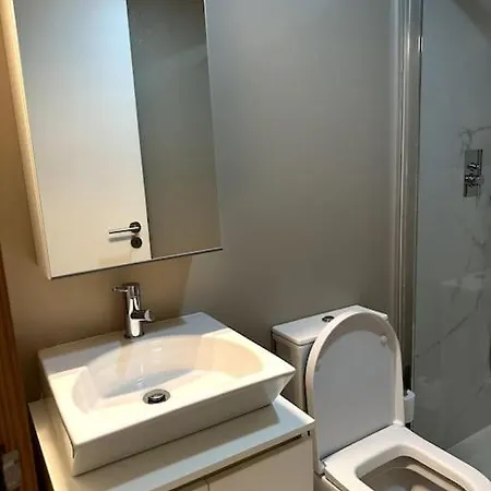 Lägenhet Almada One Oporto